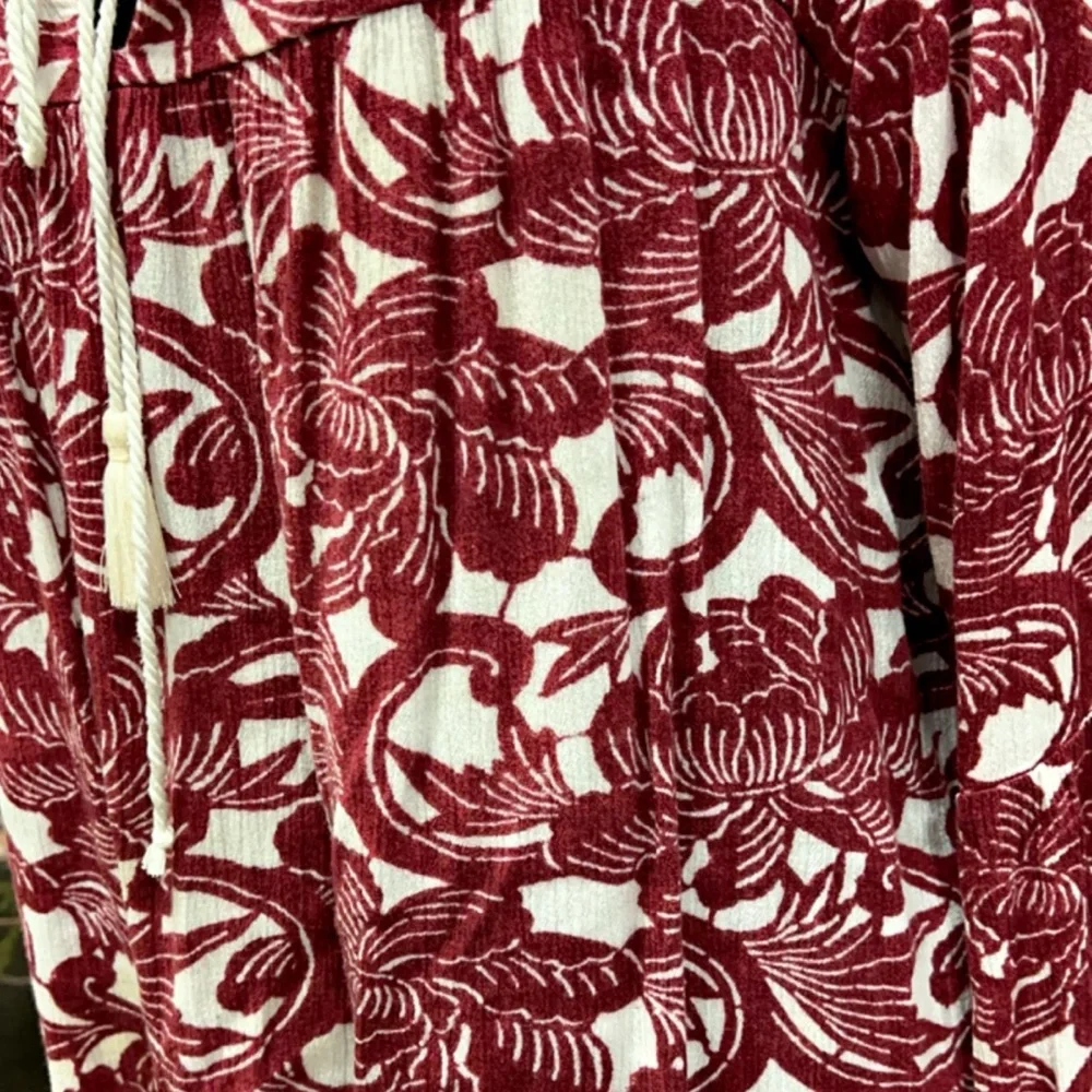 Loft Red Tasseled Peasant Blouse Size - Picture 6 of 7